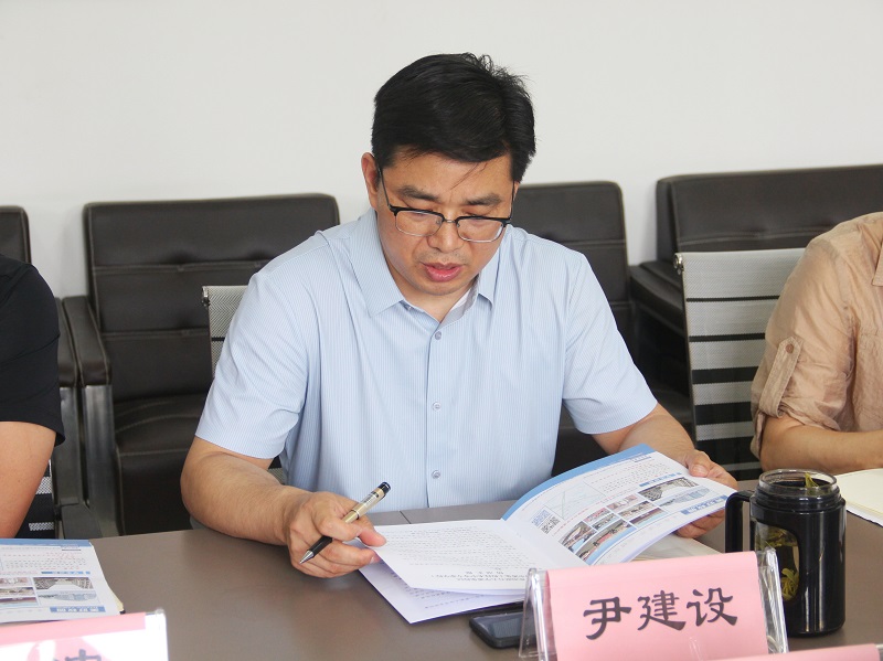 cd9cfc0c881a84ec7e9bcf9cd998136.jpg